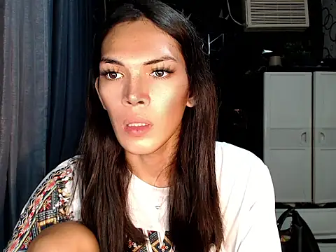 Snapshot of ladyhotcuming chatting on 07-13-26, 04:10 ladyhotcuming online show from 07-13-26, 04:10