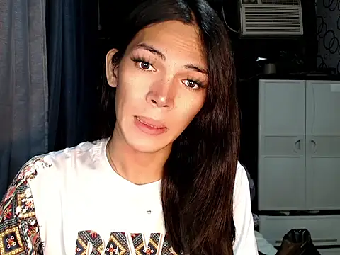 Snapshot of ladyhotcuming chatting on 07-14-26, 06:46 ladyhotcuming online show from 07-14-26, 06:46