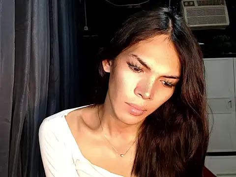 Snapshot of ladyhotcuming chatting on 07-27-26, 11:06 ladyhotcuming online show from 07-27-26, 11:06
