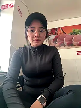 Michelle Zoe online show from 11-06-25, 09:59