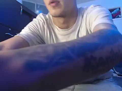 Snapshot of man_porn13 chatting on 11-08-25, 03:29 man porn13 online show from 11-08-25, 03:29