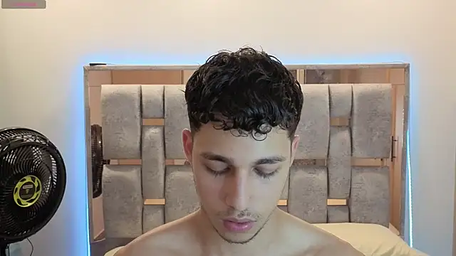 orionblaze69  online show from 03-30-26, 04:13