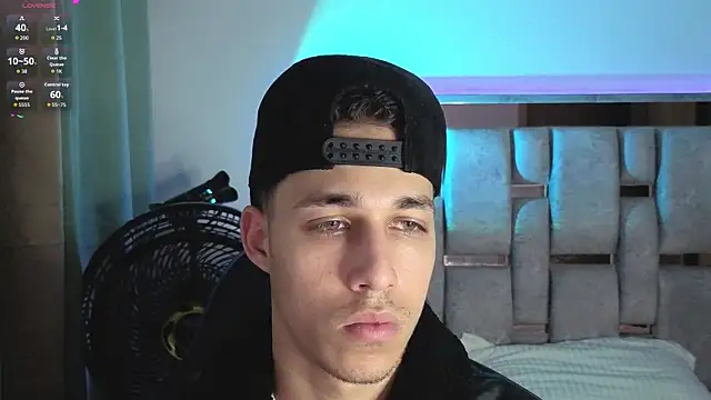 orionblaze69  online show from 04-14-26, 05:35