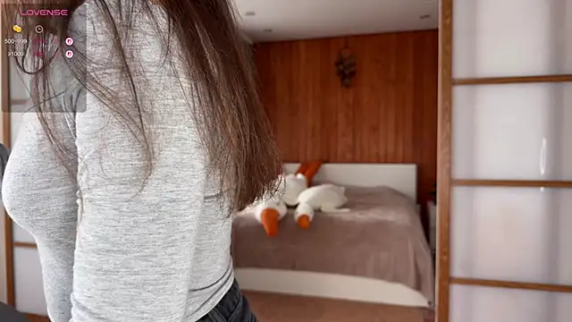 PlumyBun online show from 09-21-25, 04:25