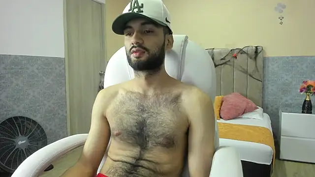 Snapshot of Ryan_Jackson_ chatting on 10-04-25, 12:08 Ryan Jackson  online show from 10-04-25, 12:08