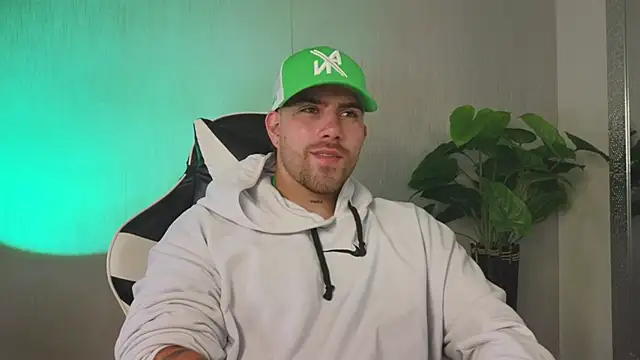 Ades Lowe online show from 11-24-25, 11:54