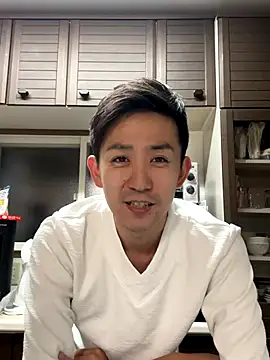 Snapshot of yuma0815 chatting on 10-04-25, 02:04 yuma0815 online show from 10-04-25, 02:04