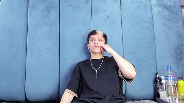 Megan Thompson  online show from 04-16-26, 02:12