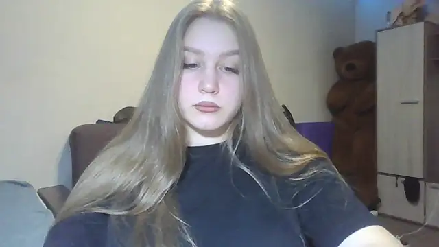 yourhoney Lola  online show from 10-23-25, 02:49