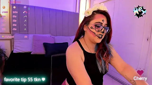 Cherry blush  online show from 09-26-25, 08:02