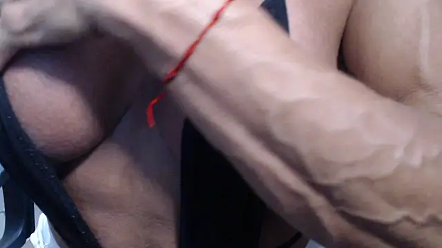 Stronggsexy online show from 02-03-26, 01:15