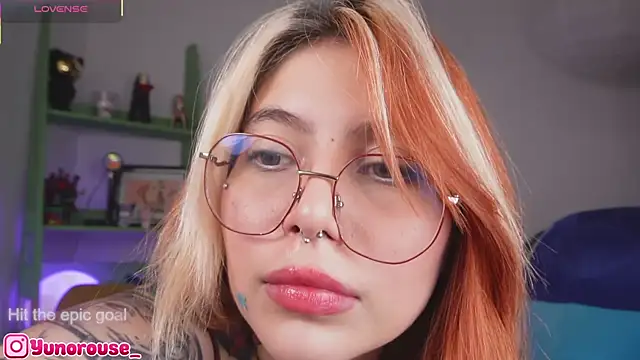 YunoRose  online show from 03-29-26, 08:31