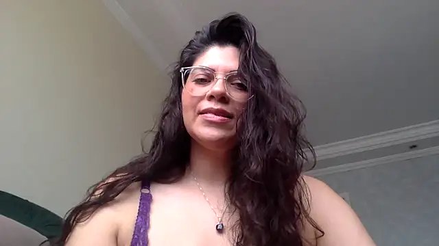 Snapshot of Melissa_Noir chatting on 09-09-25, 06:18 Melissa Noir online show from 09-09-25, 06:18