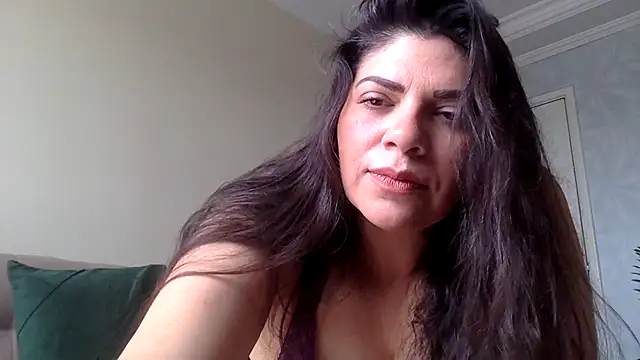 Snapshot of Melissa_Noir chatting on 10-15-25, 12:38 Melissa Noir online show from 10-15-25, 12:38