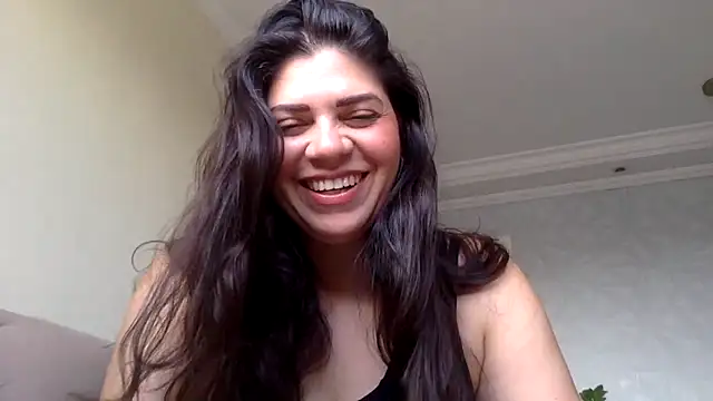 Snapshot of Melissa_Noir chatting on 10-25-25, 03:40 Melissa Noir online show from 10-25-25, 03:40