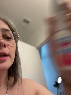 Alix Valentine online show from 02-08-26, 12:03