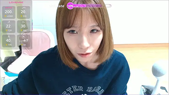 Snapshot of M_Remika chatting on 11-25-25, 05:24 M Remika online show from 11-25-25, 05:24