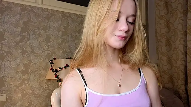 Snapshot of Emma_Frosty chatting on 11-23-25, 07:46 Emma Frosty online show from 11-23-25, 07:46