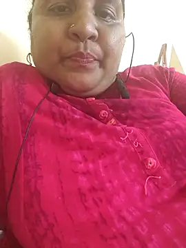 Snapshot of Villageanuty chatting on 09-15-25, 10:26 Villageanuty online show from 09-15-25, 10:26