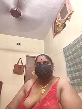 Snapshot of Villageanuty chatting on 10-10-25, 08:35 Villageanuty online show from 10-10-25, 08:35