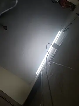 Snapshot of Villageanuty chatting on 10-30-25, 12:39 Villageanuty online show from 10-30-25, 12:39