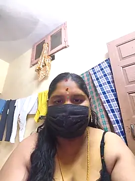 Snapshot of Villageanuty chatting on 11-21-25, 07:29 Villageanuty online show from 11-21-25, 07:29