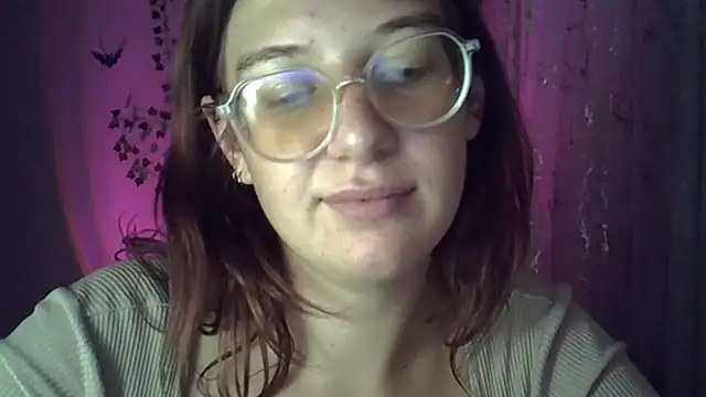 Lily Ember online show from 10-23-25, 10:41