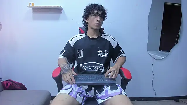 JackesTaylor online show from 10-05-25, 04:55