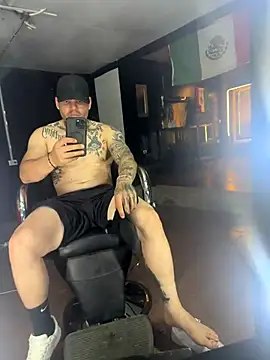 crazybarber69 online show from 09-19-25, 06:48