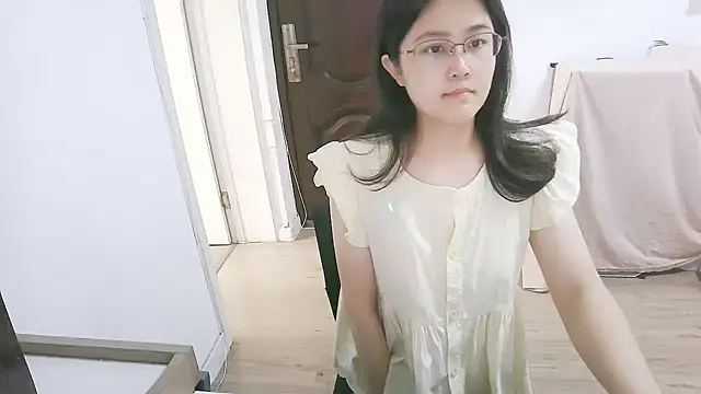 Snapshot of 98bunny chatting on 06-03-26, 02:25 98bunny online show from 06-03-26, 02:25