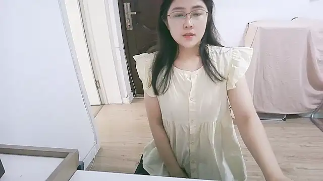 Snapshot of 98bunny chatting on 06-05-26, 02:07 98bunny online show from 06-05-26, 02:07