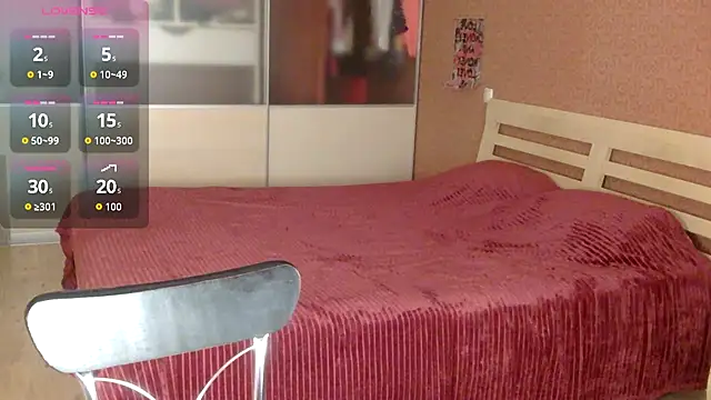 Snapshot of Cassie_Pinkkk chatting on 11-19-25, 08:53 Cassie Pinkkk online show from 11-19-25, 08:53