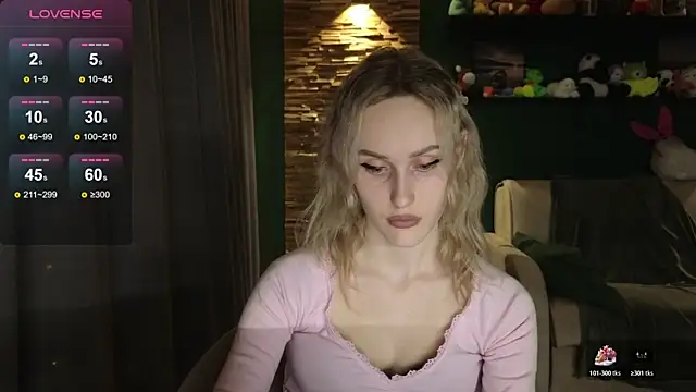 Snapshot of Belle_Vill3575 chatting on 12-05-25, 10:46 Belle Vill3575 online show from 12-05-25, 10:46