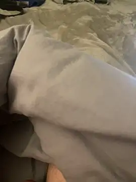 Snapshot of adlescaf9876 chatting on 11-04-25, 10:42 adlescaf9876 online show from 11-04-25, 10:42