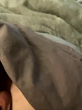 Snapshot of adlescaf9876 chatting on 01-09-26, 09:05 adlescaf9876 online show from 01-09-26, 09:05