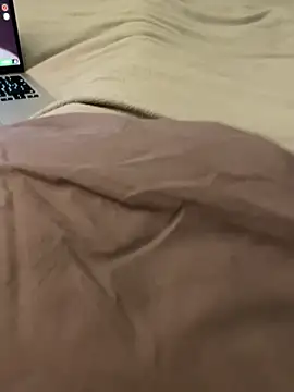 Snapshot of adlescaf9876 chatting on 03-13-26, 05:52 adlescaf9876 online show from 03-13-26, 05:52