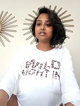 littlemissdevil69 online show from 09-11-25, 07:19