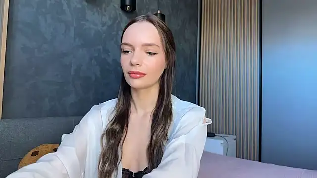 litlle angelll online show from 03-18-26, 01:58