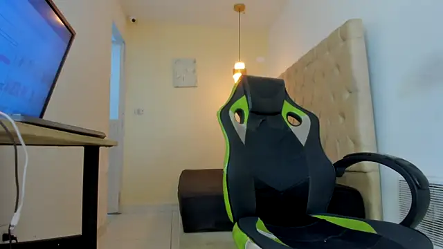 Darkknightx01 online show from 11-13-25, 01:26