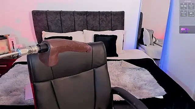 Taylormaxwell online show from 03-05-26, 11:01