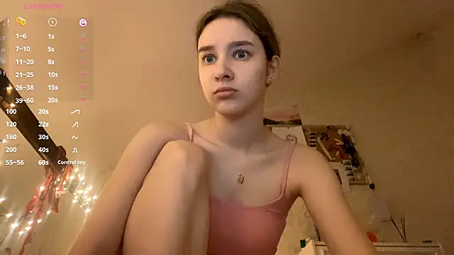 DanaCore online show from 10-25-25, 04:57