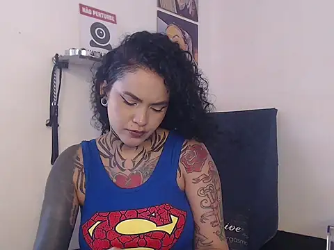 Snapshot of Sofia_May chatting on 10-01-25, 04:46 Sofia May online show from 10-01-25, 04:46