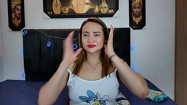 Snapshot of cieloDal chatting on 02-16-26, 05:14 cieloDal online show from 02-16-26, 05:14