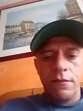 leon8013A online show from 09-15-25, 11:54