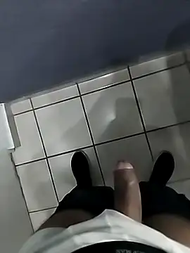 Leofj007 online show from 11-03-25, 05:47