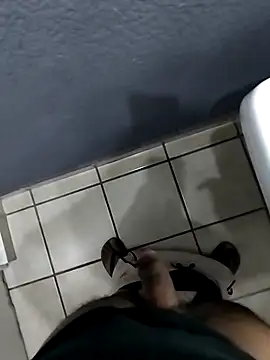 Leofj007 online show from 11-30-25, 10:58