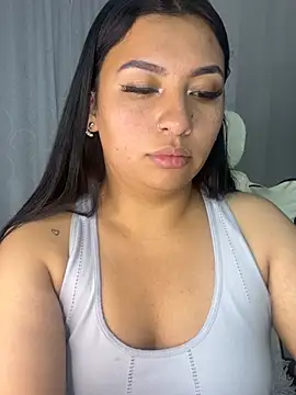 Snapshot of Issa_Santana chatting on 07-18-26, 08:34 Issa Santana online show from 07-18-26, 08:34