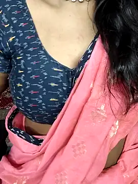 Snapshot of Hotty_Sonali chatting on 04-06-26, 02:09 Hotty Sonali online show from 04-06-26, 02:09