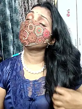 Snapshot of Hotty_Sonali chatting on 04-06-26, 04:52 Hotty Sonali online show from 04-06-26, 04:52