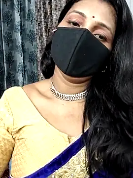Snapshot of Hotty_Sonali chatting on 04-22-26, 01:52 Hotty Sonali online show from 04-22-26, 01:52